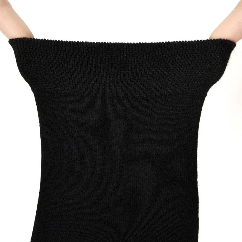 1 Pairs of Men's Cotton Pure Color Socks Spring and Summer Breathable Medium Tube Men's Socks Black and White Casual Socks