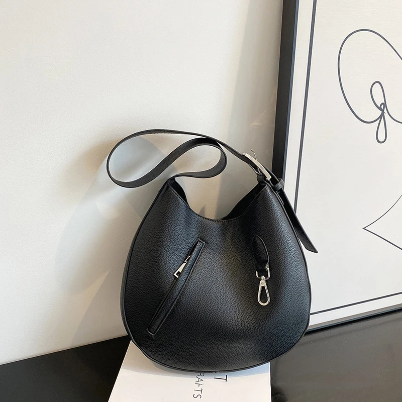 

Vintage Women Tote Bags Solid Pu Leather Round Single Shoulder Pack Large Capcity Female Casual Commute Crossbody Bags