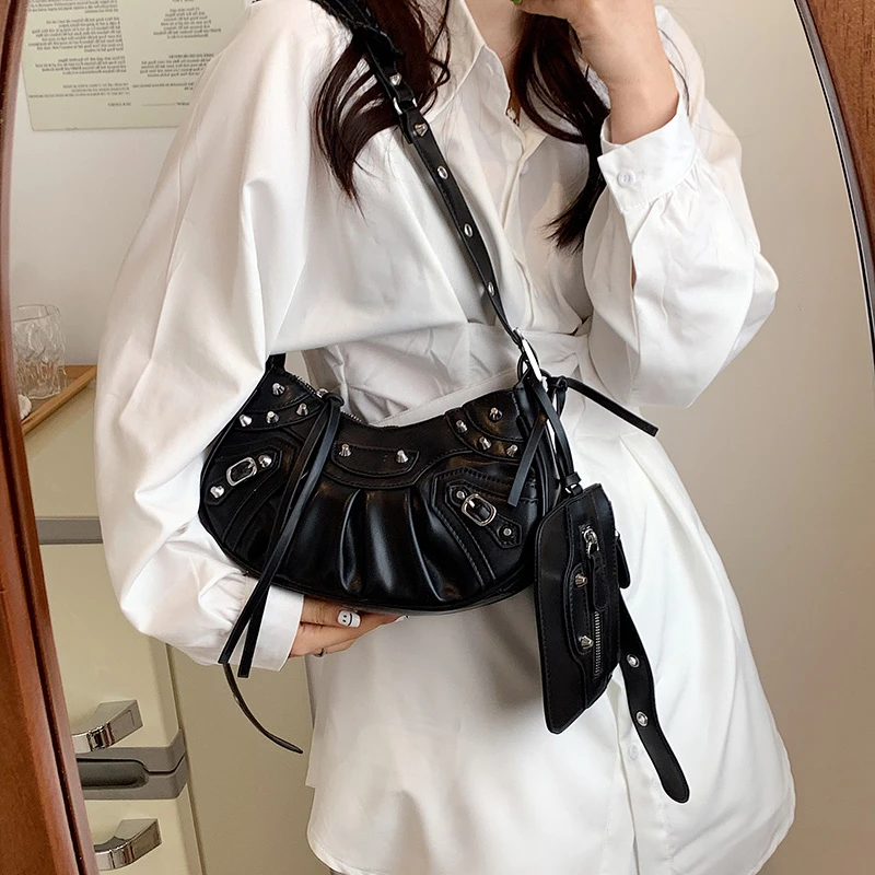 

Top Brand Motorcycle Bags for Women Fashion Rivet Shoulder Bag High Quality Purse Crossbody Bag Designer Armpit Bag Cute Satchel