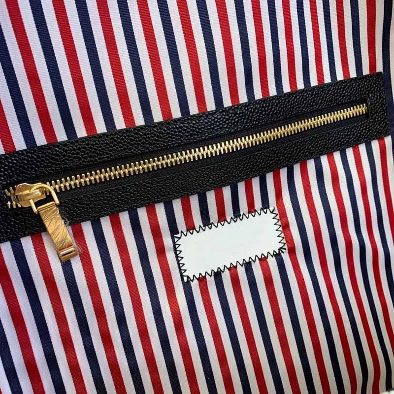 Fashion Backpack Black Genuine Leather Luxury Brand Classic Design Travel Bags Large Capacity Multifunction TB Female Bags