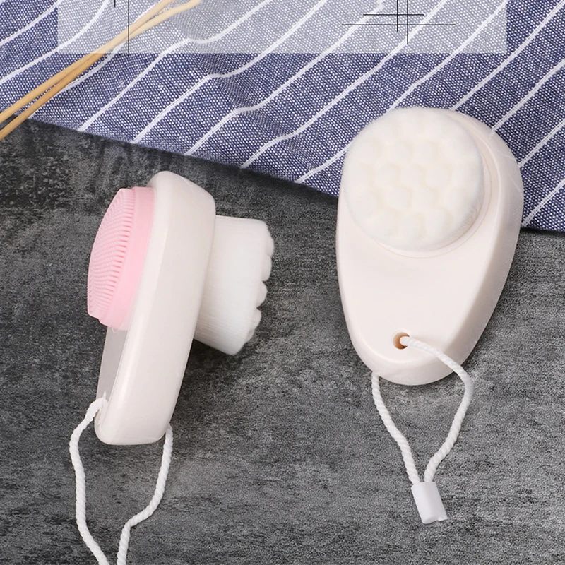 Миниатюрная двухсторонняя щетка для очистки лица с крышкой от пыли, удаляющая черные пятна и загрязнения с кожи лица и рук, изготовленная из нейлона, инструмент для ухода за кожей.