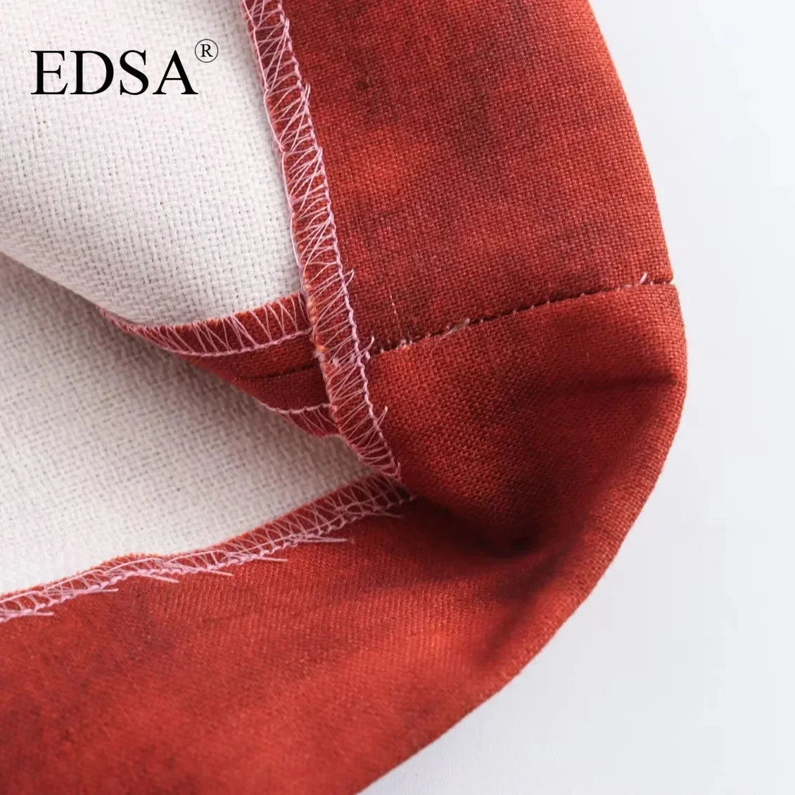 Женская юбка-карандаш средней длины с цветочным принтом и разрезом сзади