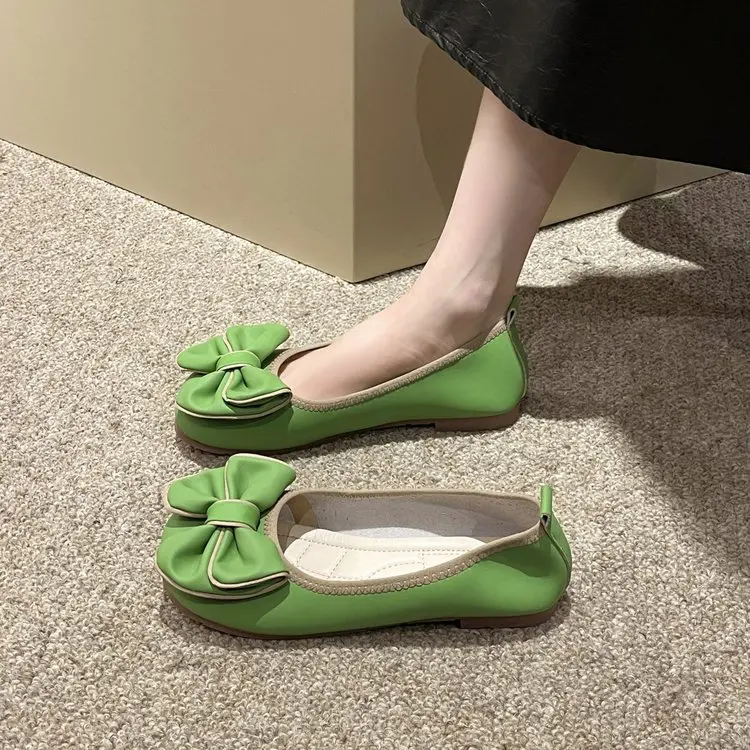 

Женские летние туфли на плоской подошве с бантом и квадратным носком