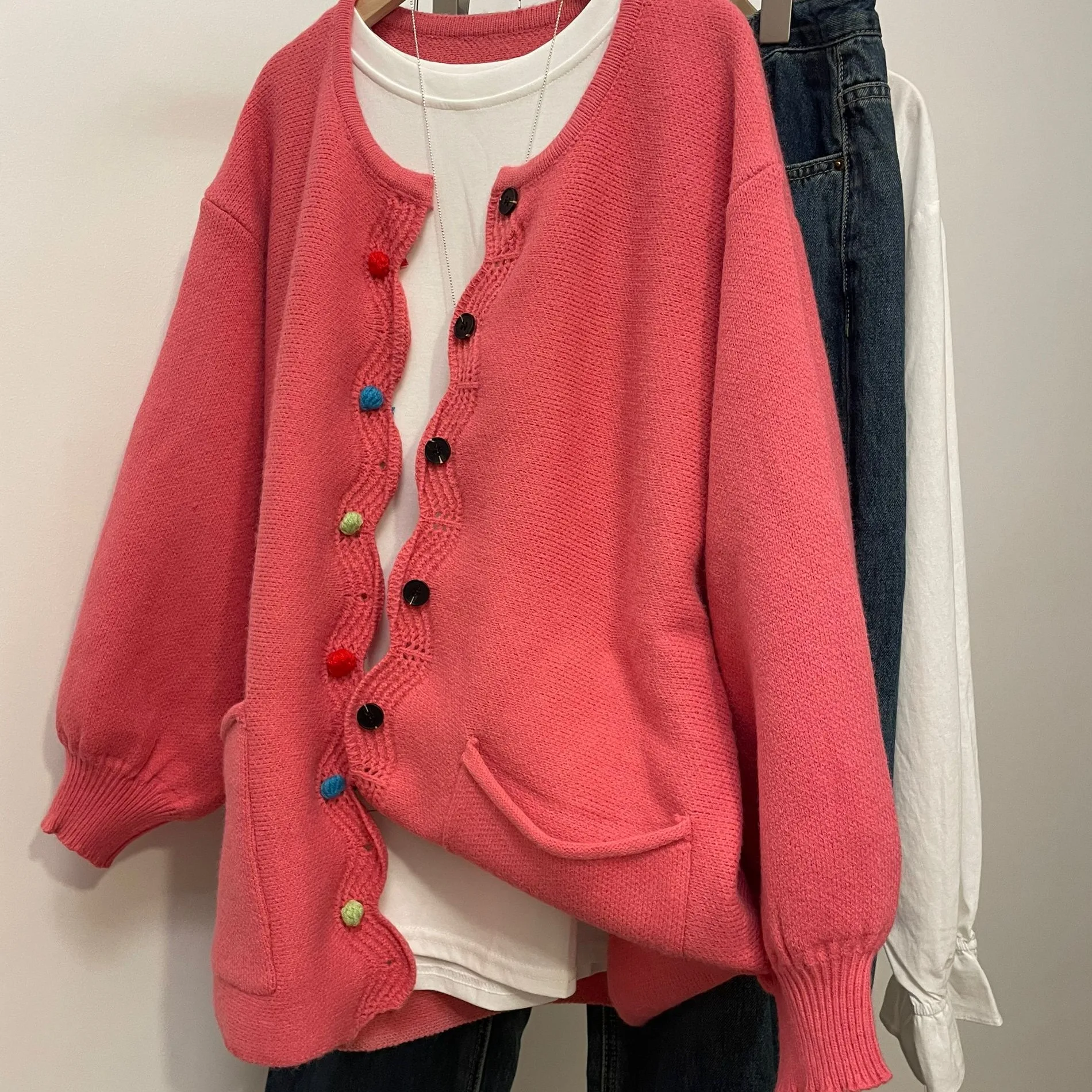 Осень-зима 2024 новый художественный однобортный свободный свитер Sweet Mori Look