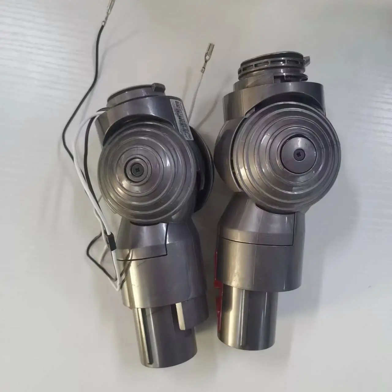 

Коннектор для напольной щетки пылесоса Dyson V8 V10 V11 50 Вт 100 Вт