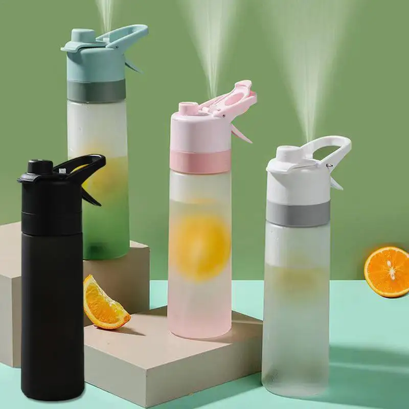 

Outdoor Sport Water Bottle Summer Cool Spray Bottle 650ml Large Capacity Portable Travel Bottles For Climbing Hiking Cycling
