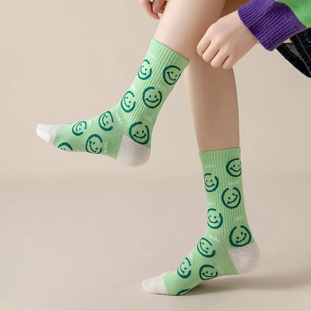 3 pairs Japanese Harajuku cartoon socks Funny heart smiley face socks Kawaii cute casual sports cotton socks