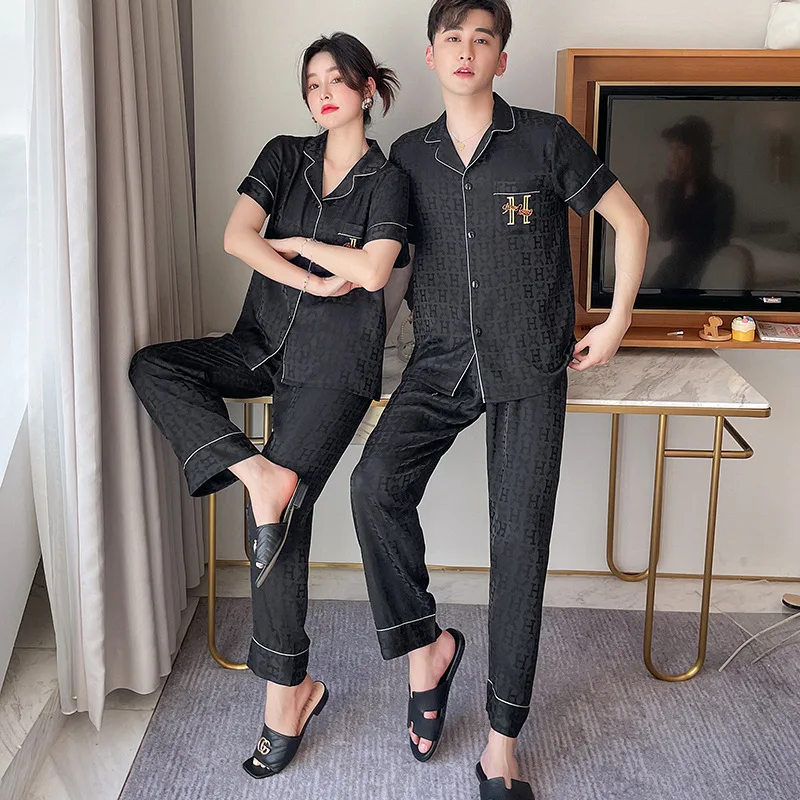 2022 new pajamas women summer ice silk short-sleeved cardigan suit spring and autumn thin section hot selling loose home wear