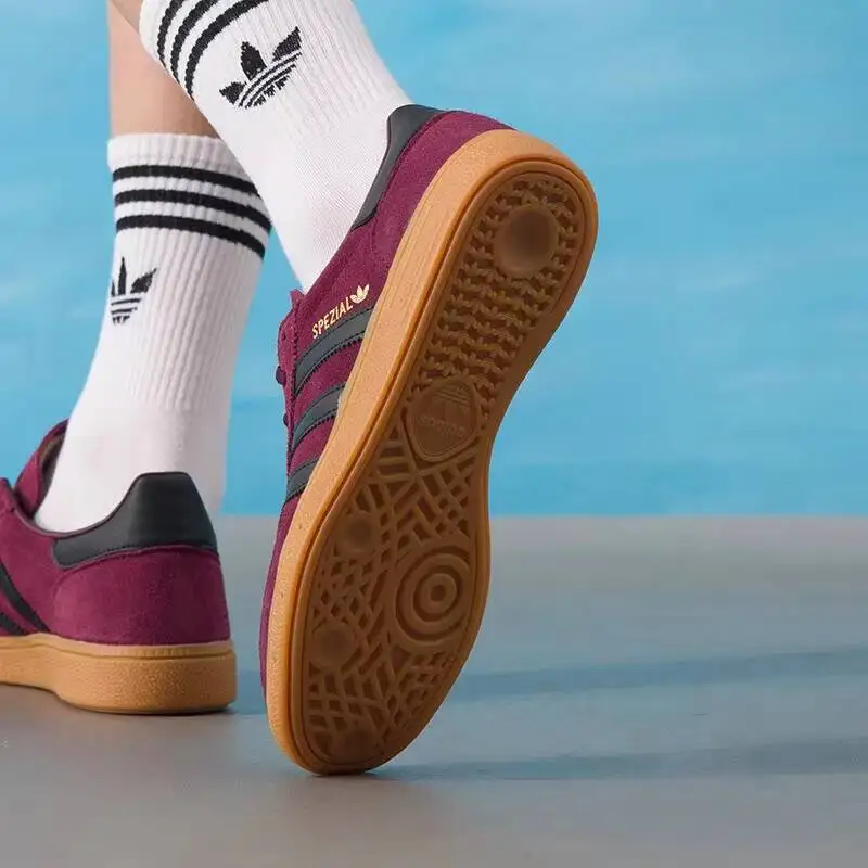 Фото Низкие кроссовки унисекс Adidas Samba Trefoil, классические износостойкие модные повседневные кроссовки в уличном стиле JR3848 №3