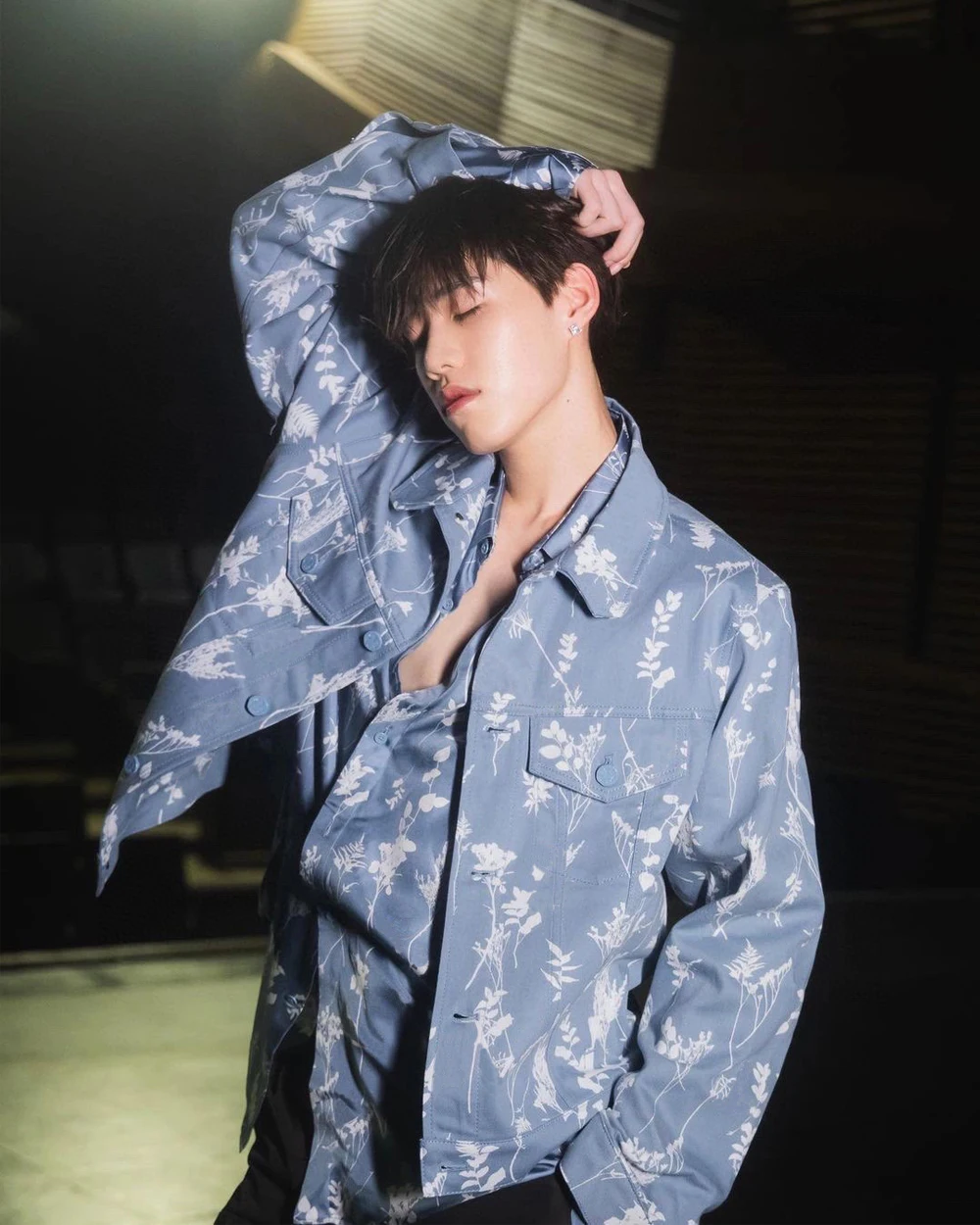 

23SS New Botanical Print Jacket High Quality Slim Lapels Men's Denim Jacket Casual Fashion Men's and Women's Clothing