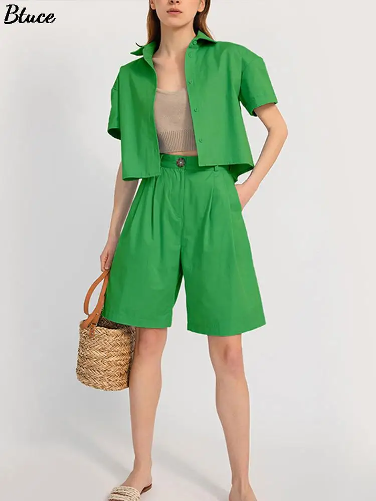 

Women Green 2 Piece Shorts Sets Casual Short Sleeve Crop Tops And High Waist Shorts Suit Summer Fashion Office Lady Outfits