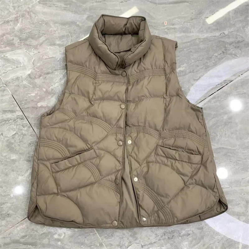 Short Standing Collar Women's Vest Jacket Woman Winter 2023 Thin Down Spring Demi-season with Feathers Ski Suit New In Outerwear