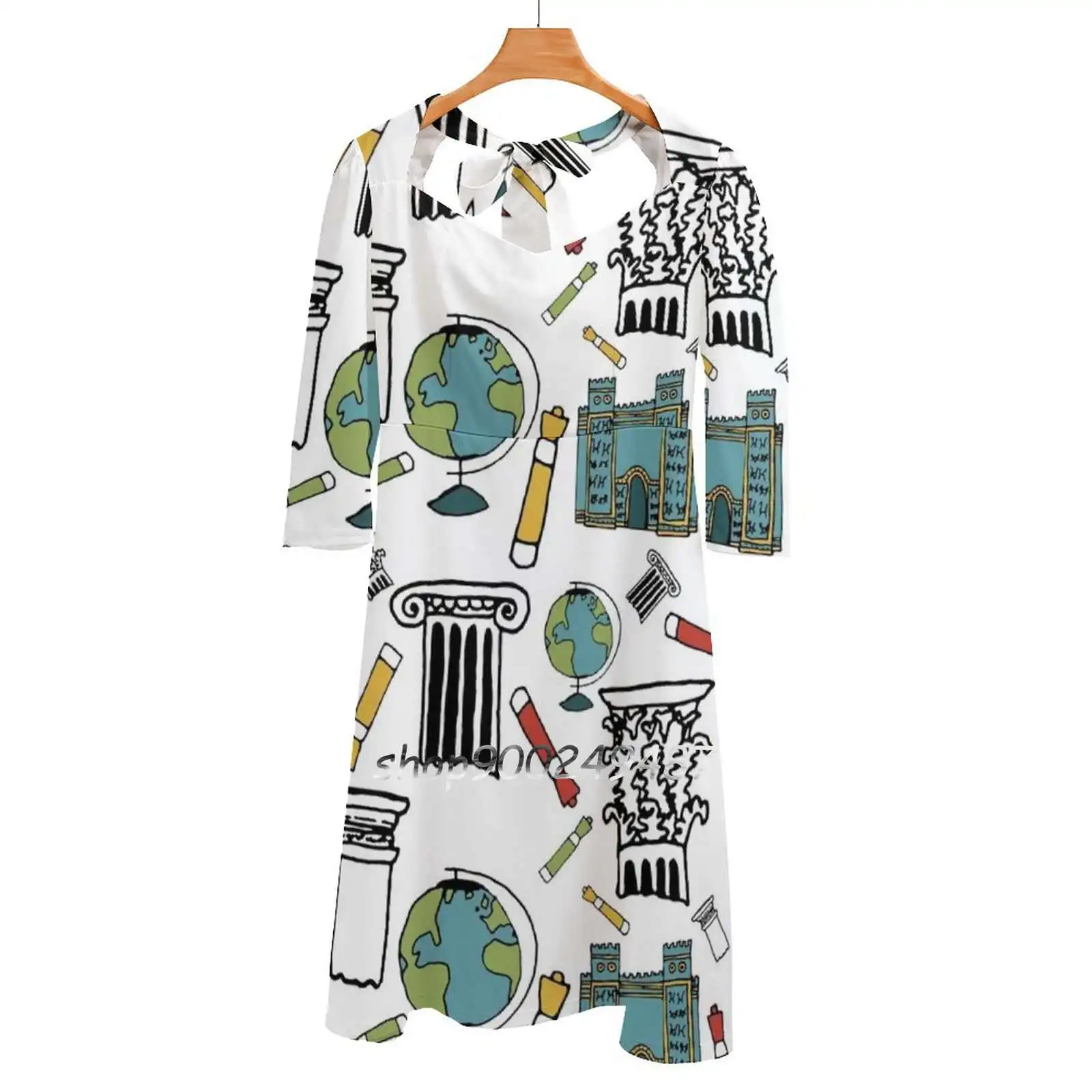 Платье с квадратным вырезом и принтом учителя |