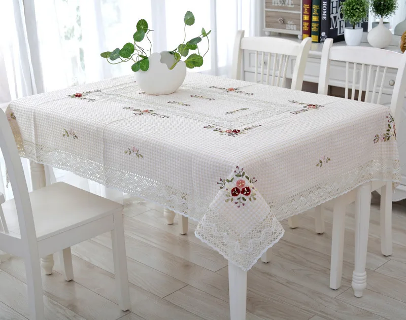 

New hot sales elegant handmade crochet tablecloth embroidered ribbon table cloth