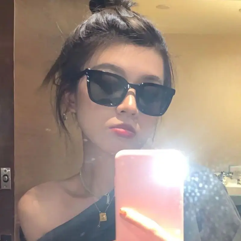 Черные солнцезащитные очки для женщин модные ретро-очки с инстаграммой