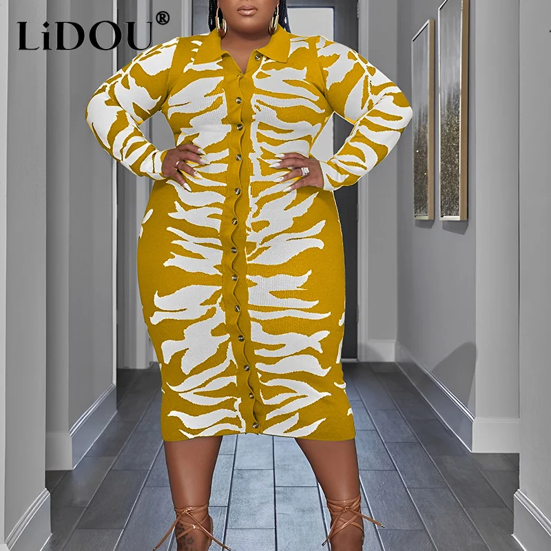 Рисунок 4 - Женское платье на пуговицах