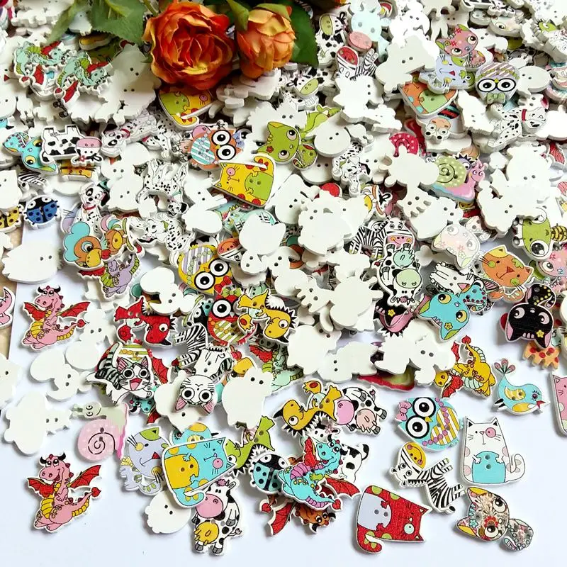 

50pcsMix Wooden Buttons Cute cartoon Animals Shape Decorative Sewing Buttons 2 Holes Scrapbooking for Crafts DIY 20-38mm