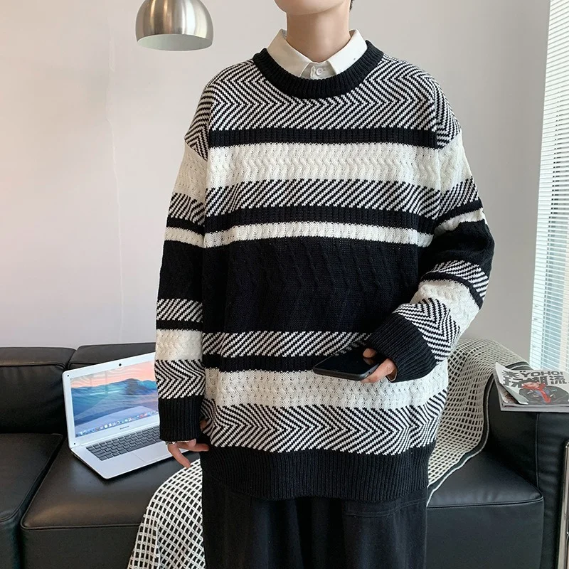 

Men's Tops 2022 Spring and Autumn Retro Colorblock Striped Sweater Men's Trend Loose Casual Round Neck Sweater