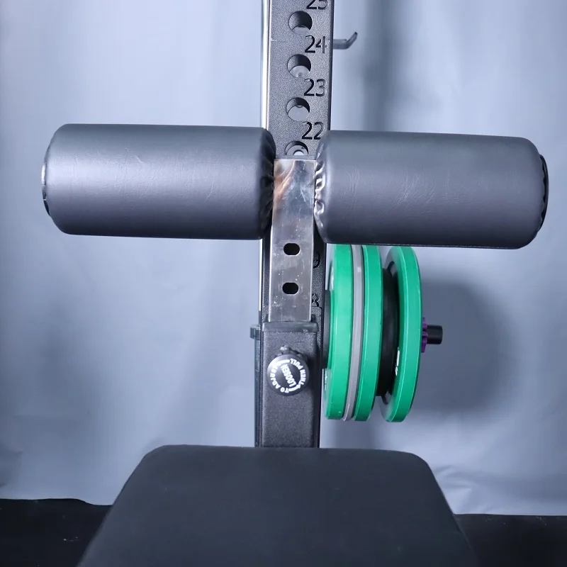 Высокорасположенное интегрированное сиденье с выдвижной блокировкой ног птицы