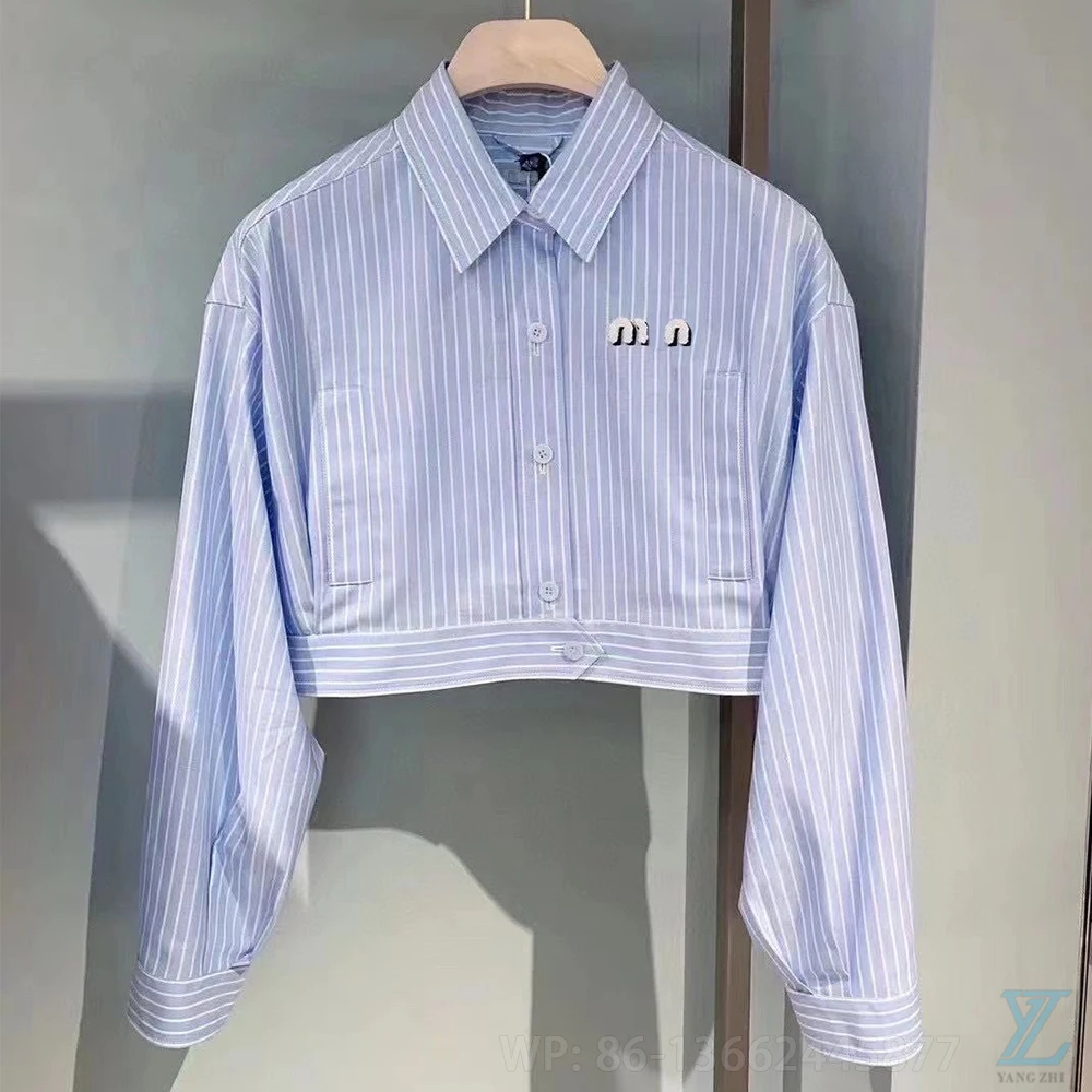 

2023 летняя Стильная универсальная хлопковая короткая модная женская рубашка в полоску с растительными буквами