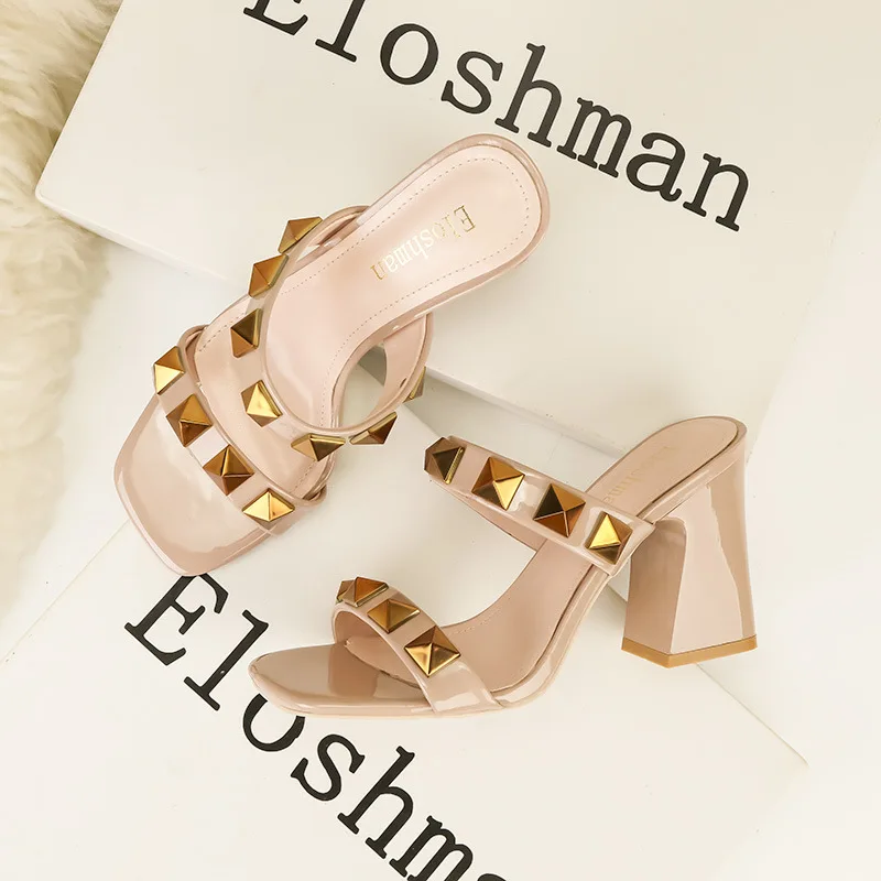 

Модные пикантные туфли в европейском и американском стиле на высоком каблуке, с квадратным носком, с открытым носком, женские босоножки на плоской подошве и блочном каблуке