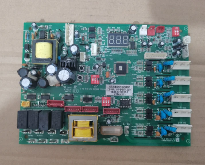 

Используется стая планшетовая панель управления 803339890001, 1 шт.