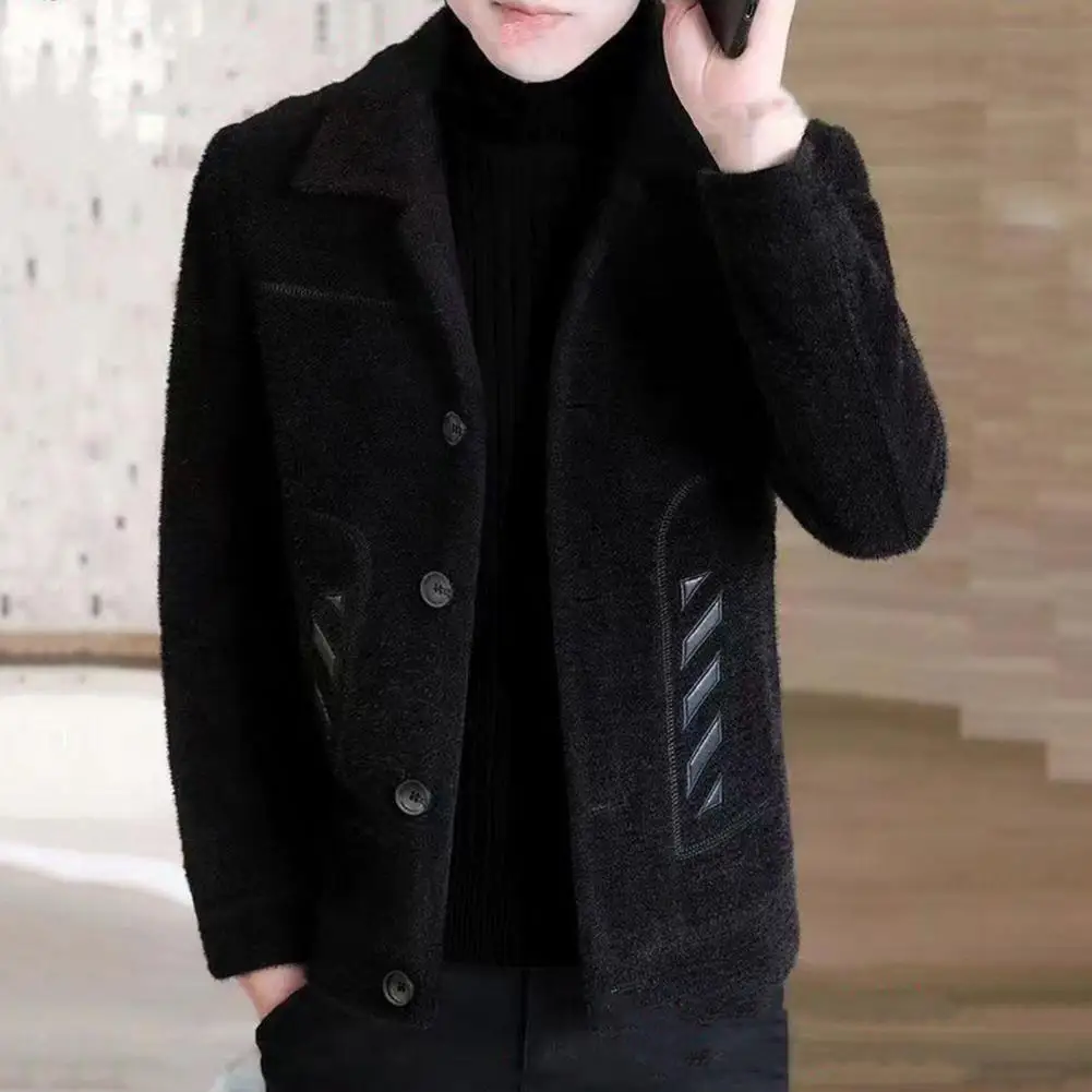 Мужская классическая приталенная куртка с боковыми карманами на пуговицах