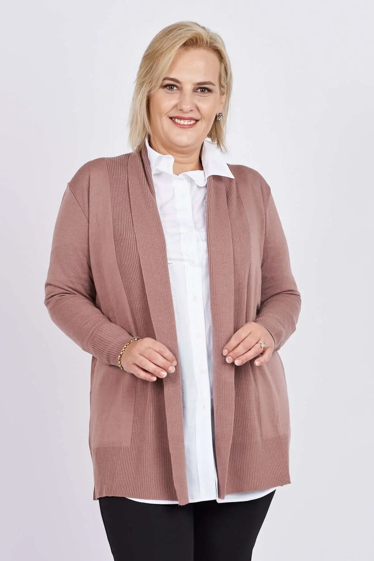 

Women's Cardigan Powder Long Sleeve sportswear sportswear 3997222 Casual Knitted Quality Fashion Cardigan Sweaters Loose Sweater Sweater