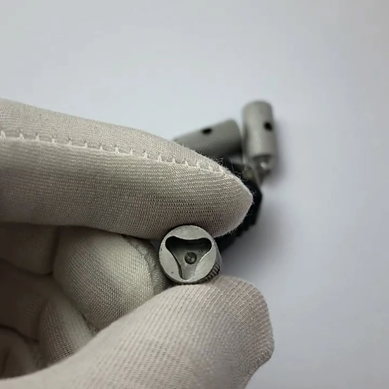 Отвертка для UltraTech UTX-85 Microtech треугольная розетка стеклобоя