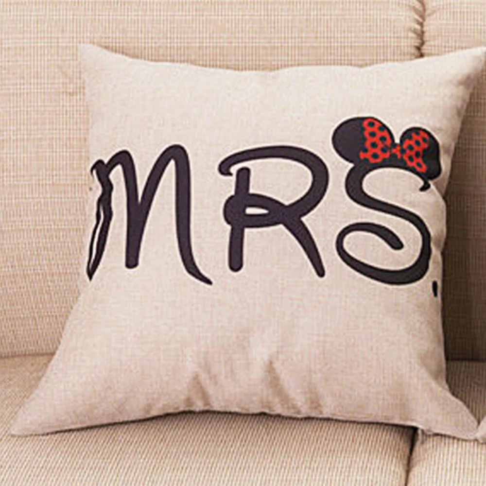 

45x45cm Pillowcases,Pillow Case Cartoon Mrs Pillow Cover Romantic Valentine's Gift for Her Super Soft Throw Pillow cover