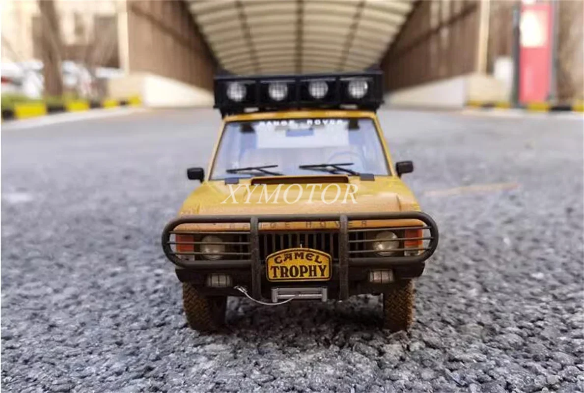 Почти настоящие модели автомобилей 1/18 для Range Rover 1982 Папуа-Новая Гвинея верблюд