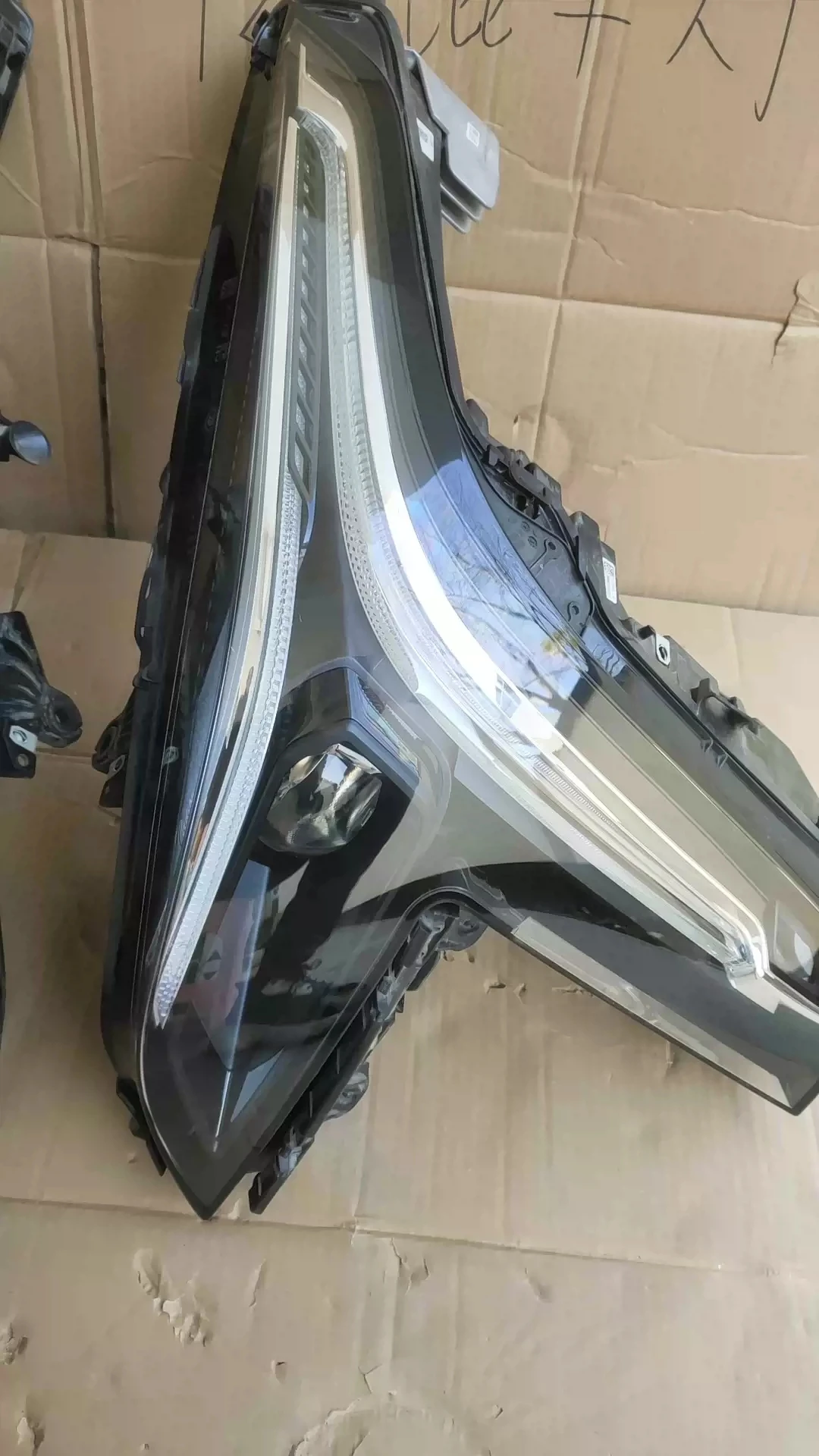 

Автомобильная светодиодная головка в сборе для Cadillac XT4, головная лампа, тюнинг, детали, подключи и работай