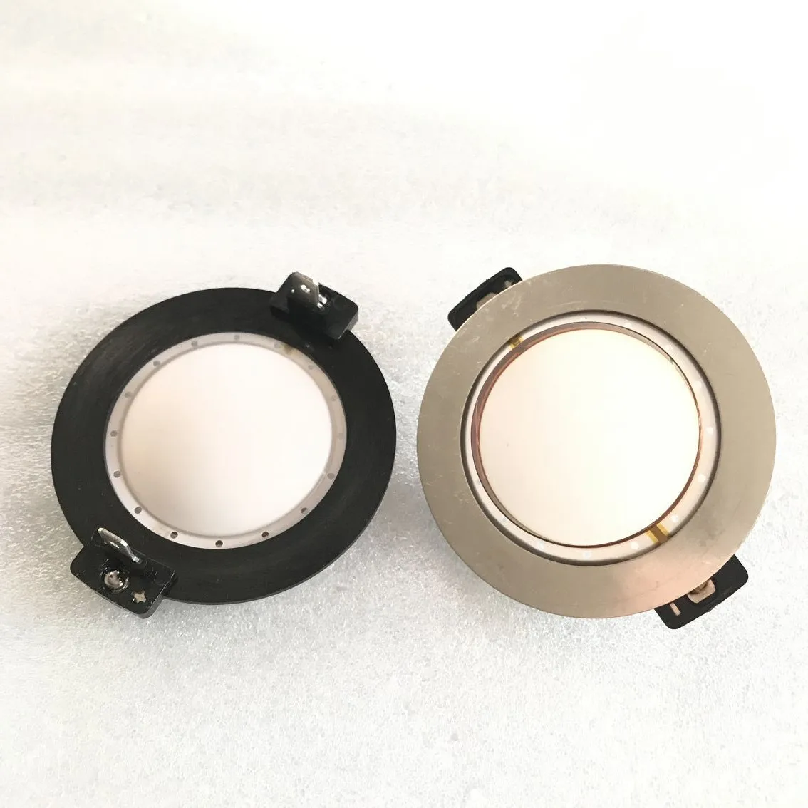 Диафрагма для RCF ND350 CD350 драйвер CD400 44 4 мм 1 75 дюйма звуковая катушка 8 Ом 2 шт. |