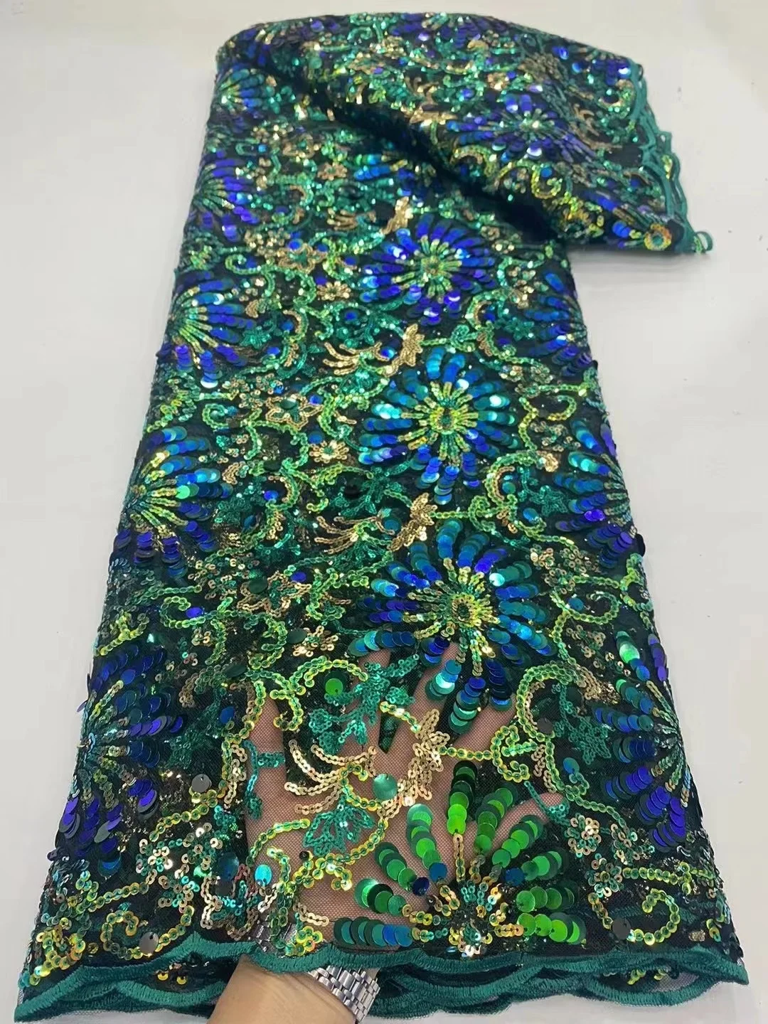 

Latest GREEN Sequence African Tulle Lace Embroidered High Quality Nigerian Lace 2022 French Net Lace For Sewing Dress