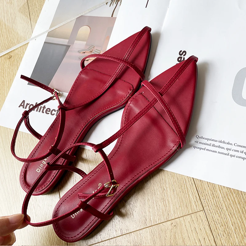 

Женская модель 2022, новые роскошные сандалии, женская повседневная обувь, вечерние ные туфли с острым носком, гладиаторы, бордовые туфли на п...