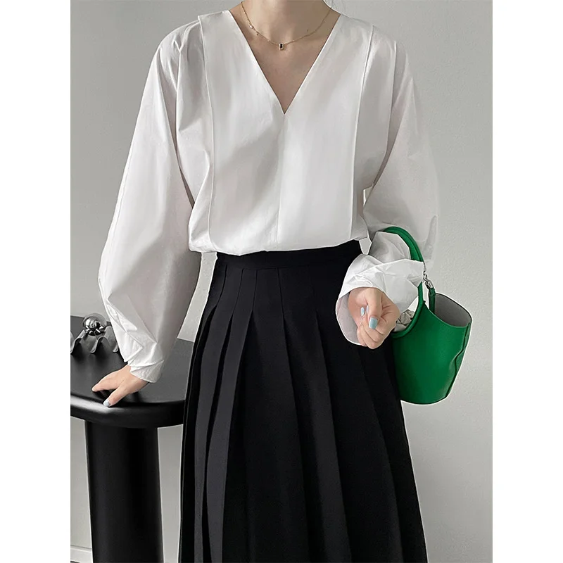 

Cotton Lantern Sleeve Pleated V-neck Shirts White Long Sleeve Top Casual 2022 Autumn Women Pullovers