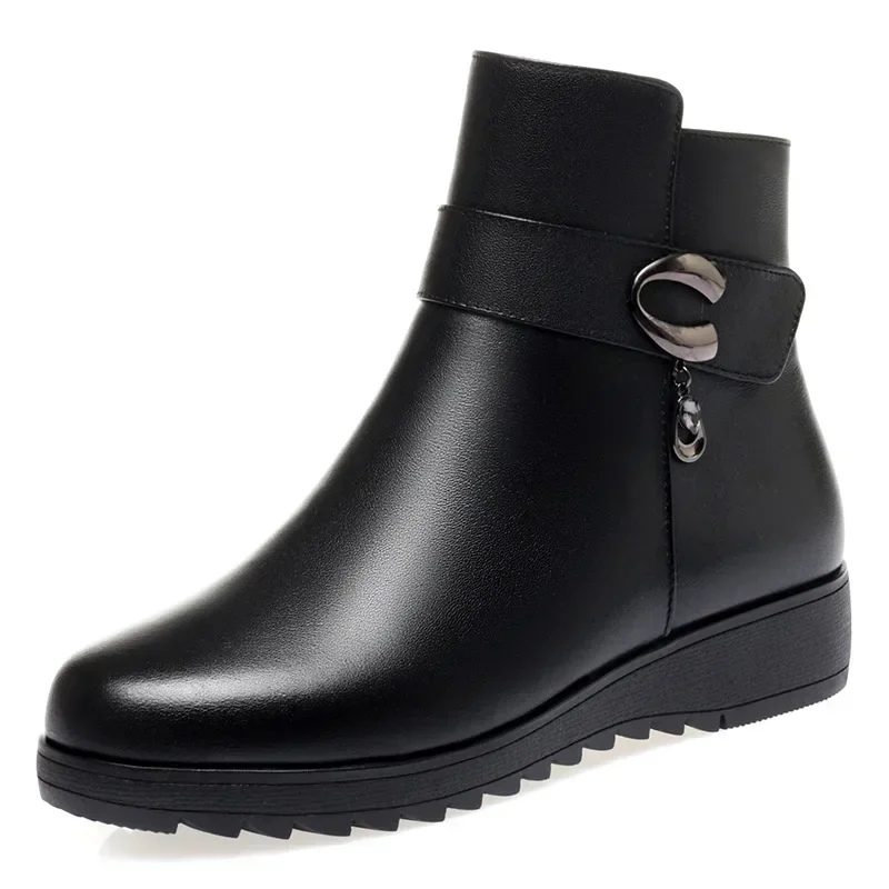 Теплая хлопковая обувь для мам женские зимние флисовые короткие ботинки на