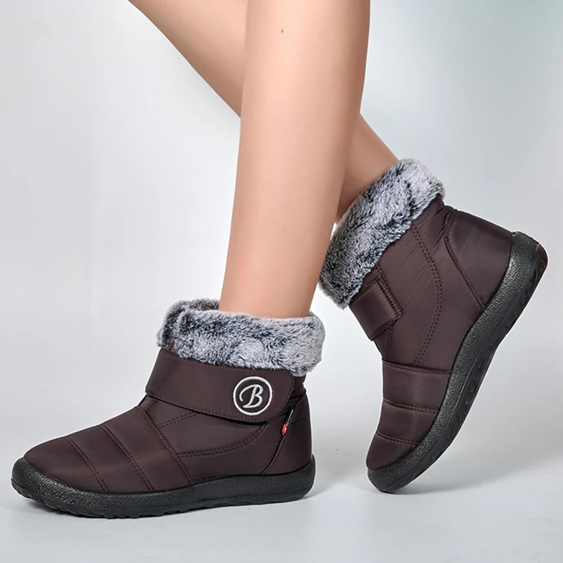 Snow Boots Women Shoes Warm Thicken Plush Fur Ankle Boots Winter Female Slip On Flat Casual Shoes Waterproof Ultralight Footwear