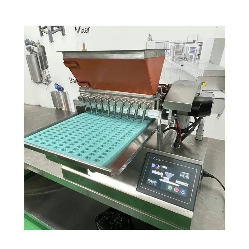 Китайская машина для производства сладостей полуавтоматическая небольшая