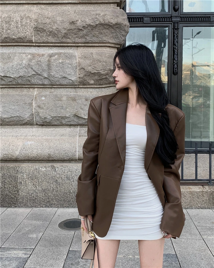 PU Leather Suit Jacket Women's Autumn 2022 Motorcycle Jacket Leather Lapel Short Top Elegant Office Lady Black Leather Suit