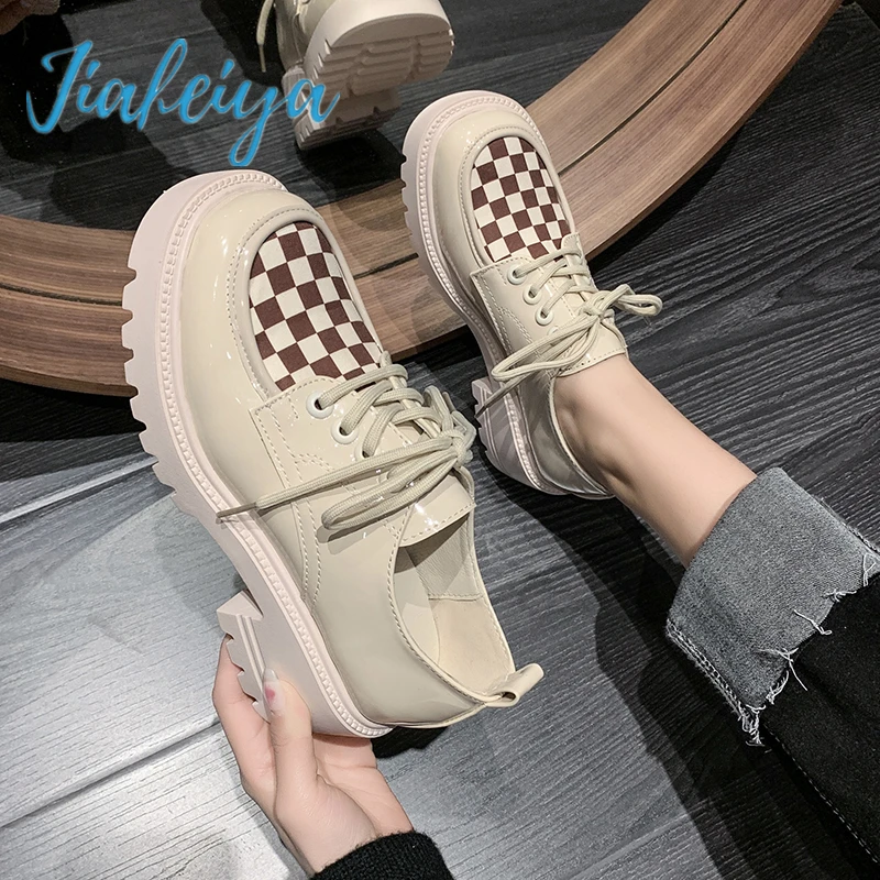 

Новинка, женские туфли на плоской подошве, мягкие и удобные износостойкие Нескользящие туфли на шнуровке в черно-белую клетку с вулканизиро...