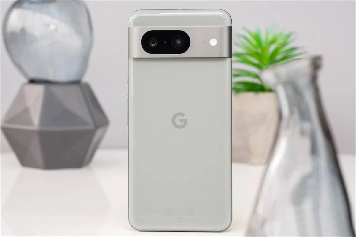 Смартфон Google Pixel 8 8/256ГБ global б/у