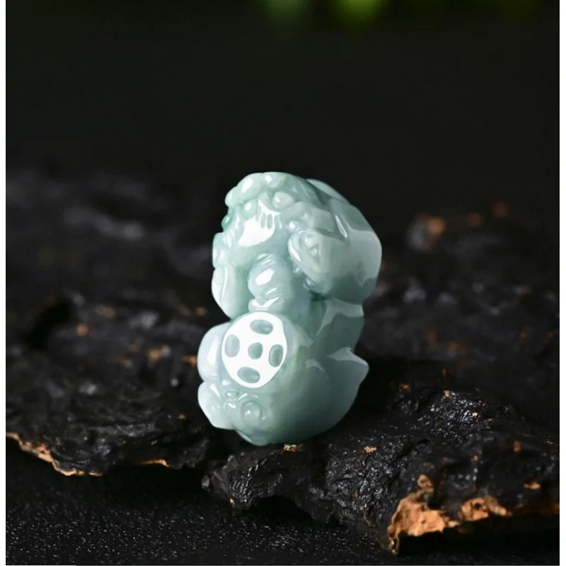 Manufacturer direct sales single money jadeite jade pendant waxy Myanmar Jadeite Jade Pendant wholesale