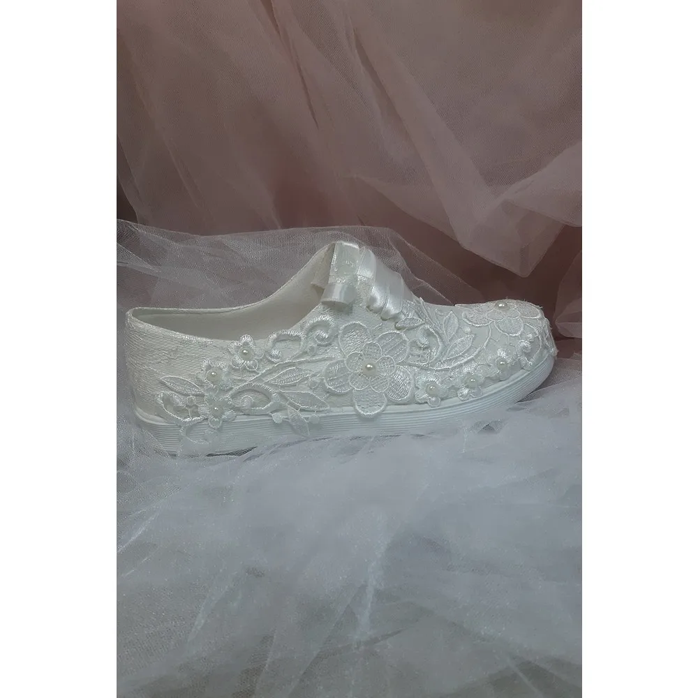 

Dorlie 930 Series Wedges Beading Laced Bridal Shoes