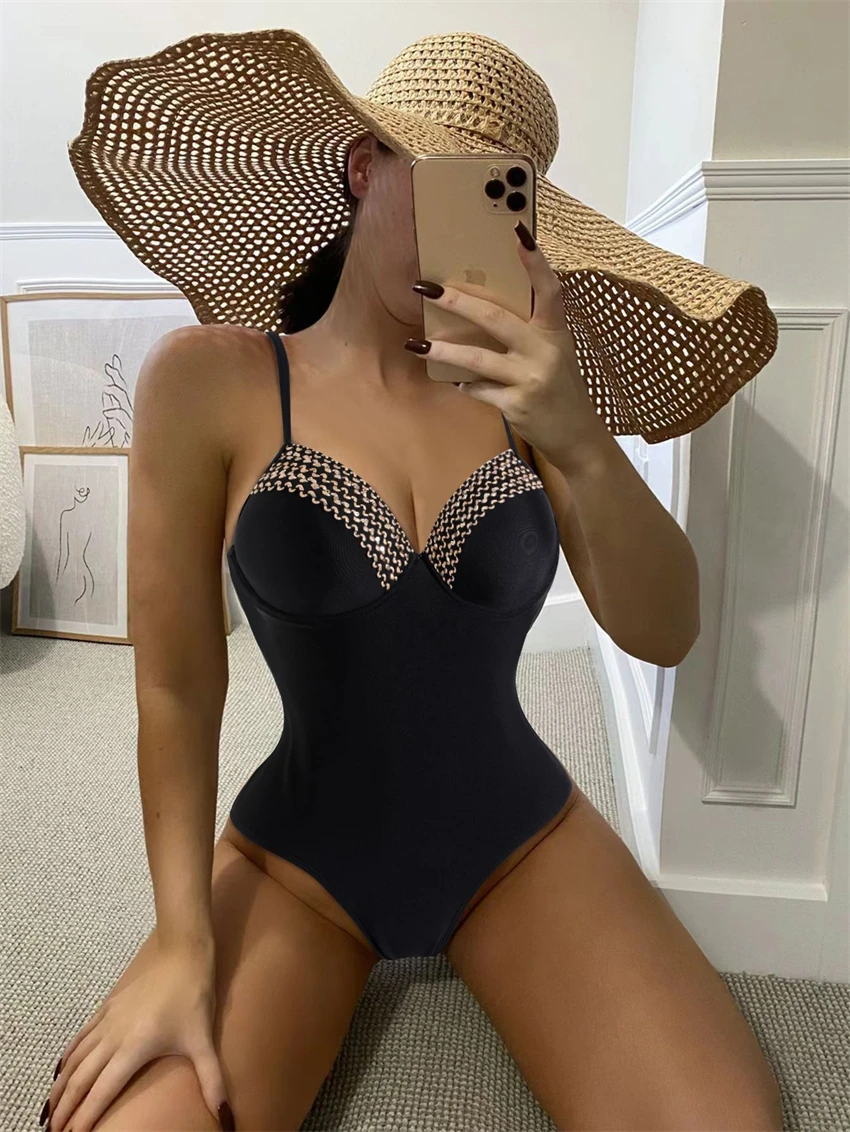 2023 Underwire Sexy Swimwear Large Size Monokini Swim Push Up Bathing Suit One Piece Swimsuit Women