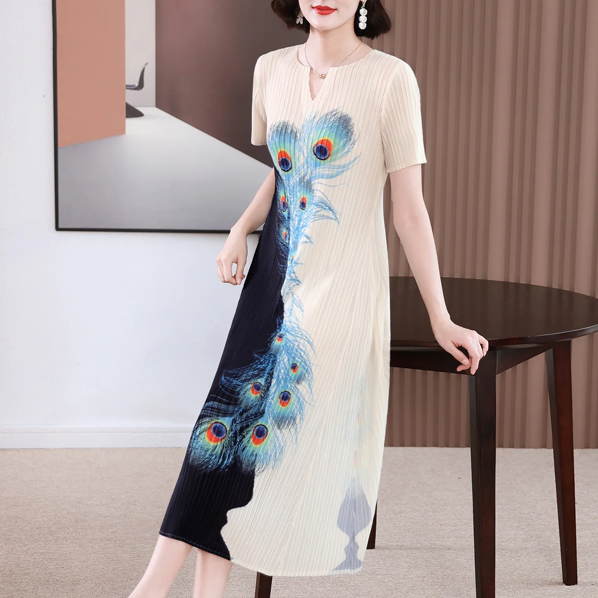 

Miyake Pleated Women's 2023 Summer Fashion Feather Print Mother's Wear Plump Girls plus Size Slim Fit Elegant Dresses women