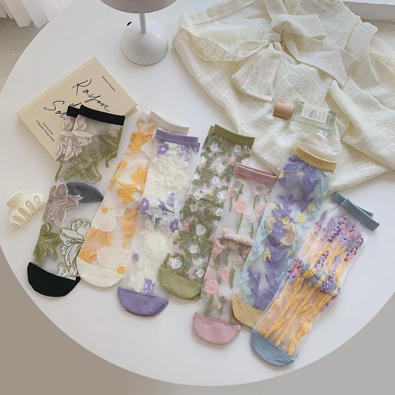 

Summer Fashion Ultra Thin Silk Socks Transparent Lace Silk Crystal Flower Girls Socks Breathable Harajuku Female Sox
