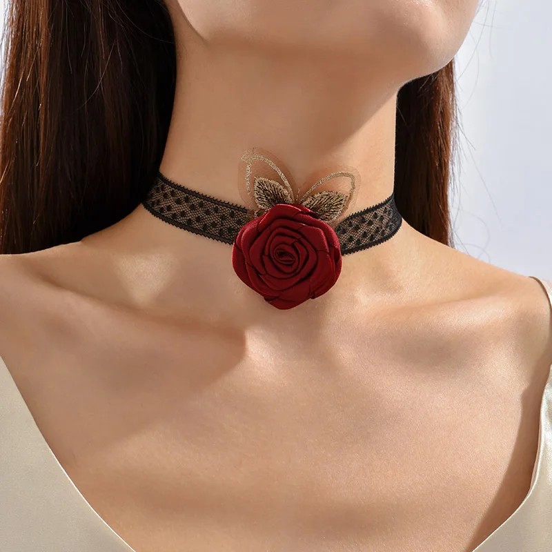 

Chokers Designer Simple Lace Rose Collarbone Necklace Sexy Colares Femenino Korean Cute Pendant Necklace for Women Jewelry2022