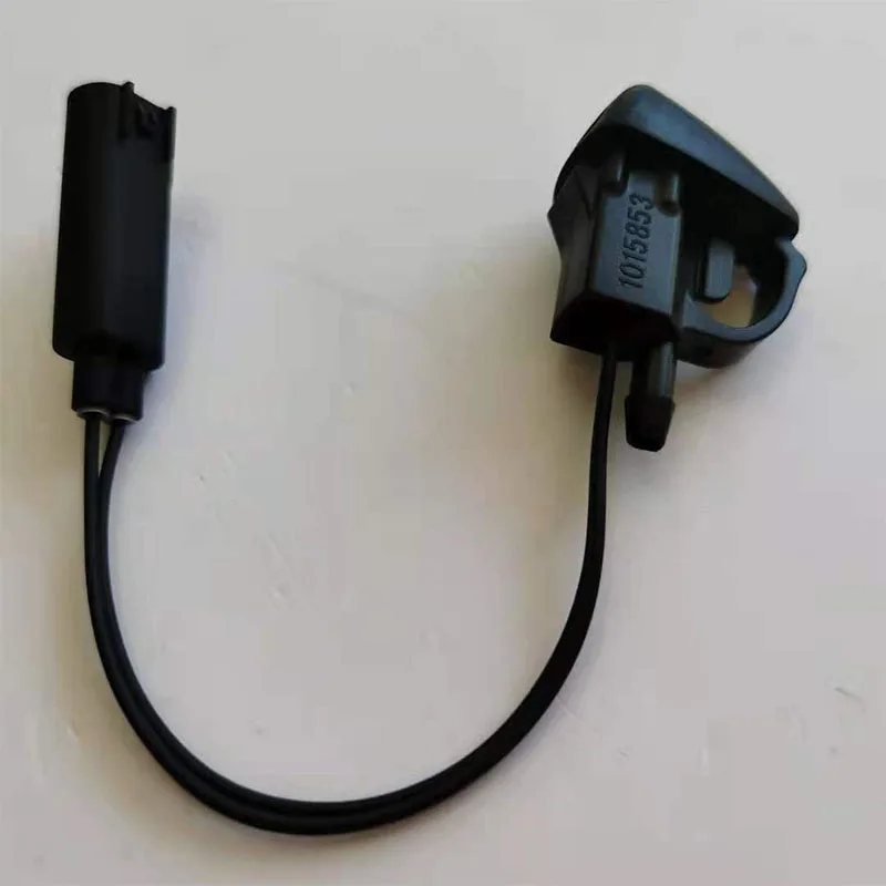 

Original windshield washer head FOR Range Rover Sport LR048615 LR018834