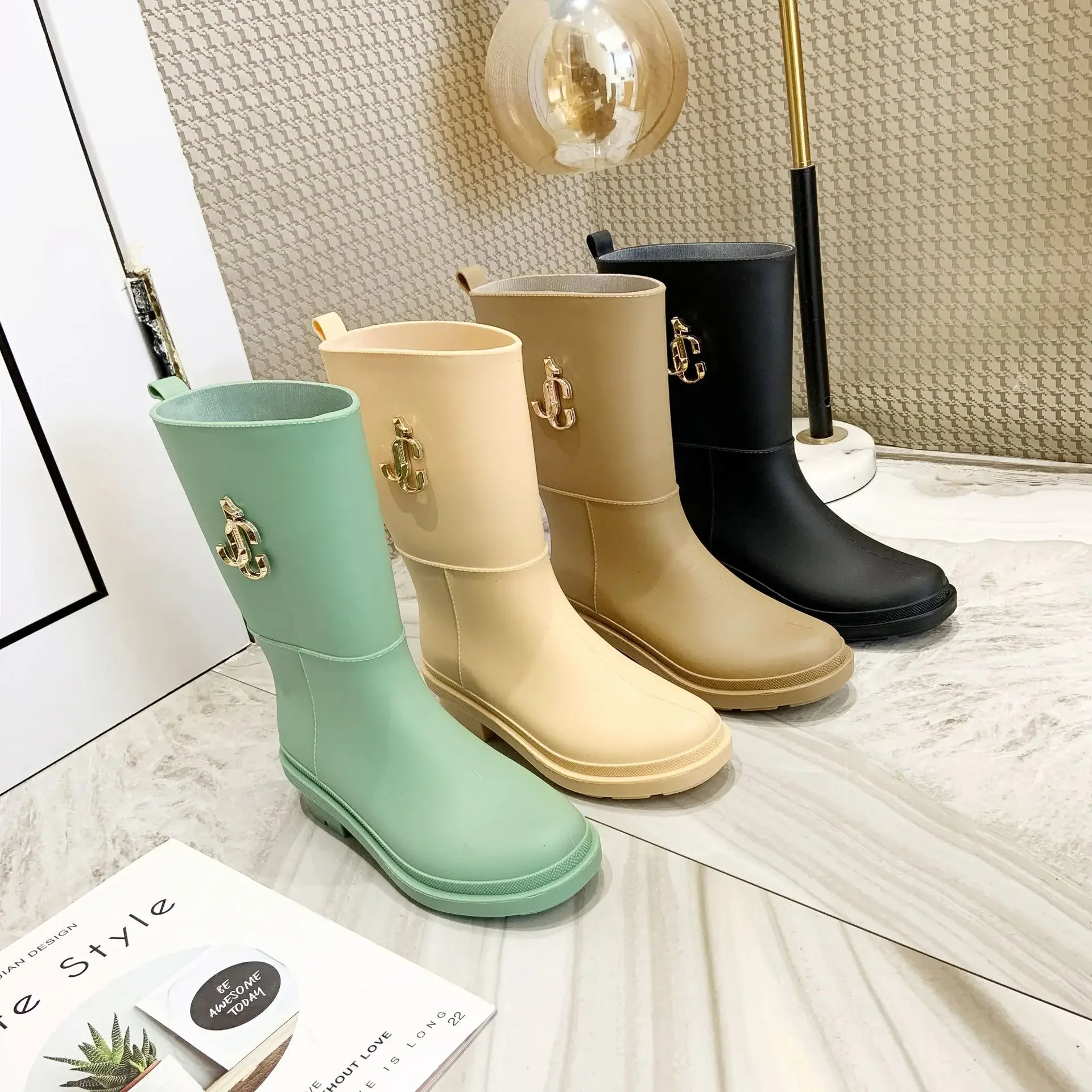 

Summer PVC Mid-tube Chelsea Boots Non-slip Wear-resistant Plastic Bottom Rain Boots for Women's Walking Water Shoes 2024